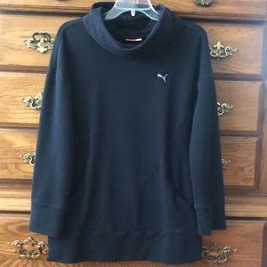 Puma top